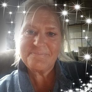 Meet your Posher, Lindy